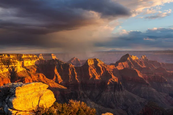 Festői tájak, a Grand Canyon — Stock Fotó