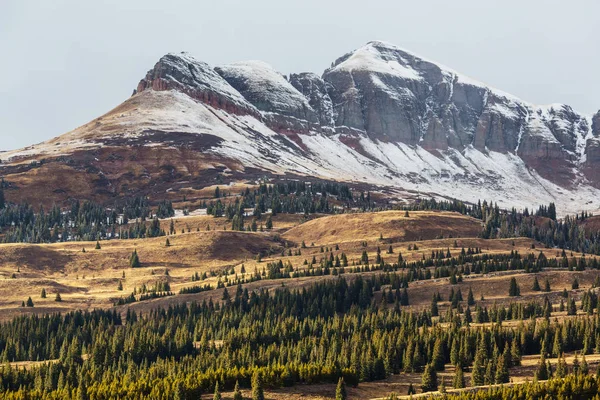 Bergslandskap i colorado — Stockfoto