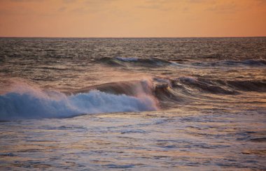 Doğal renkli günbatımı 