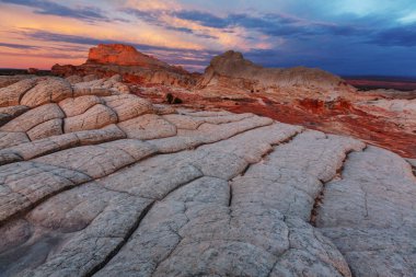 Vermilion Kayalıkları Ulusal Anıtı