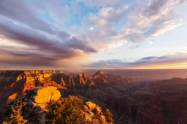 Malebnou krajinu Grand Canyon — Stock fotografie