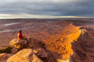 adam Canyonlands Milli Parkı'nda