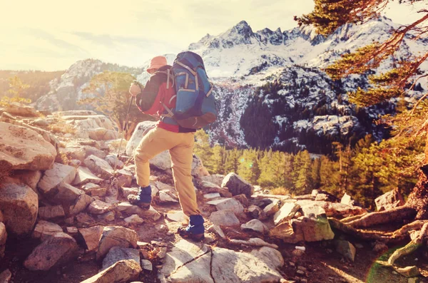 Sierra Nevada 'da yürüyüş — Stok fotoğraf