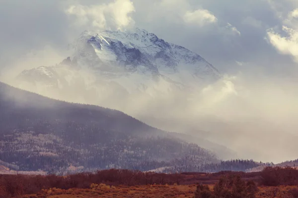 Paisagem de montanha em Colorado — Fotografia de Stock