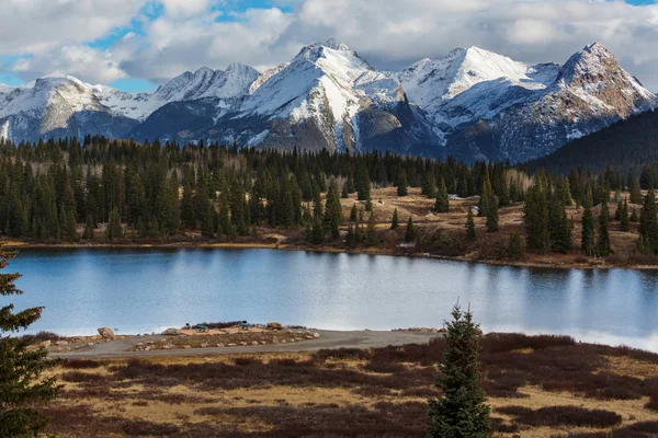 Bergslandskap i colorado — Stockfoto