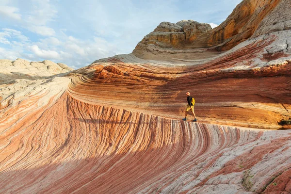 Homem em Vermilion Cliffs Monumento Nacional — Fotografia de Stock