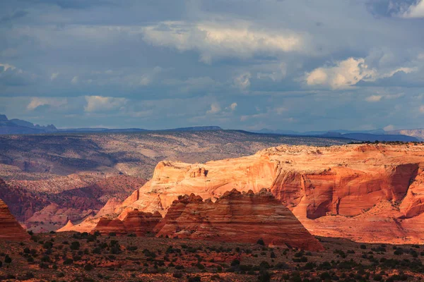 Coyote Buttes van de kliffen Vermillion — Stockfoto