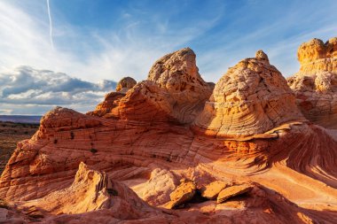 Vermilion Kayalıkları Ulusal Anıtı 