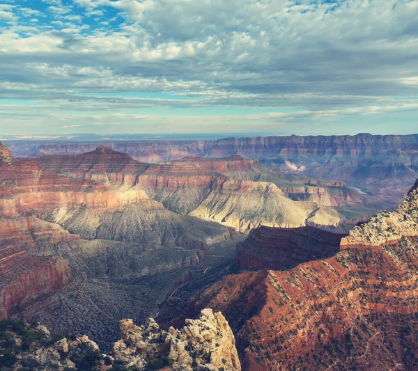 Picturesque landscapes of the Grand Canyon — Stock Photo, Image