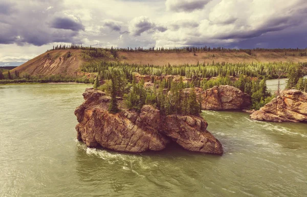 Paisajes canadienses del Klondike — Foto de Stock