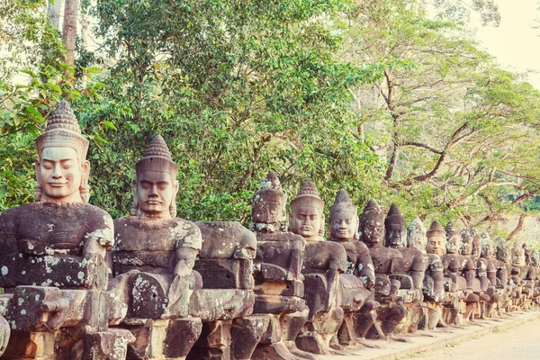 Ancient Khmer civilization ruins — Stock Photo, Image