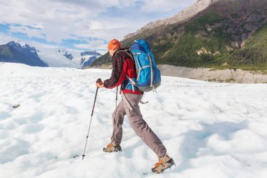 Wrangell-St. Elias Milli parkta yürüyüş