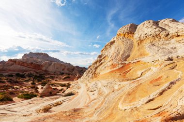Vermilion Kayalıkları Ulusal Anıtı 