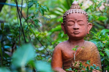 Buda heykeli Myanmar