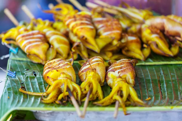 Gegrilde calamares (pijlinktvis) — Stockfoto