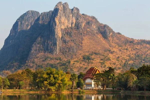 Świątynia w miejsce religii w Tajlandii — Zdjęcie stockowe