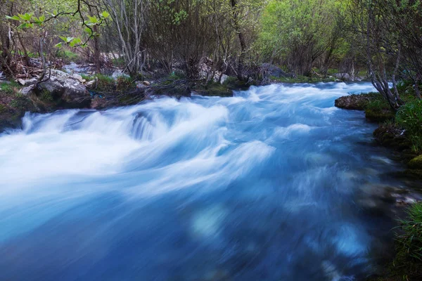 Красиві невеликої річки — стокове фото