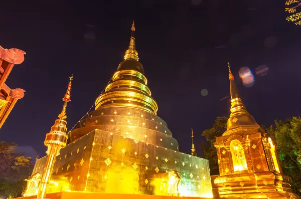 Night view buddhist temple — Stock Photo, Image