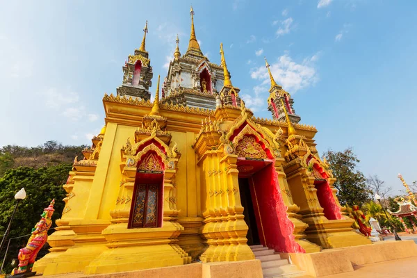 Temple en Thaïlande lieu de religion — Photo