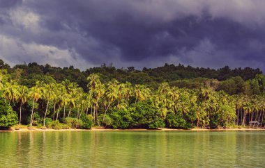 Deniz Bay inanılmaz doğal görünümü 