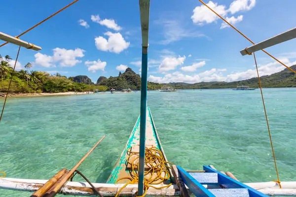 Atemberaubende Aussicht auf die Meeresbucht — Stockfoto