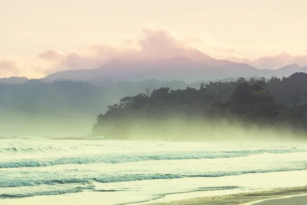 Incredibile vista panoramica sulla baia di mare — Foto Stock