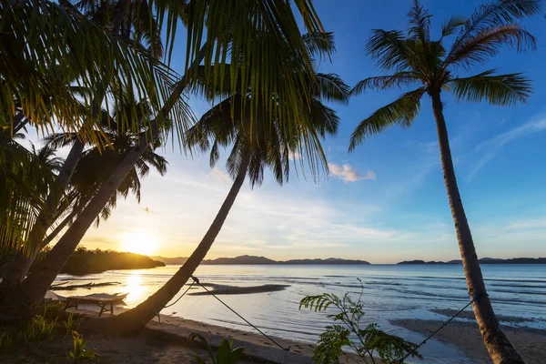 Serenity tropisk strand — Stockfoto