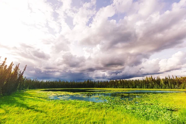 Lago Serenity en Alaska — Foto de Stock