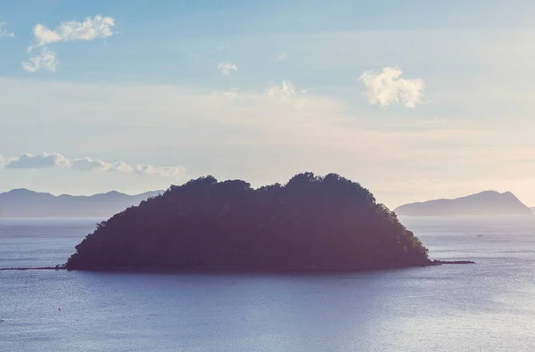 Incredibile vista panoramica sulla baia di mare — Foto Stock