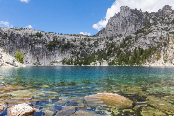 Beaux lacs alpins — Photo
