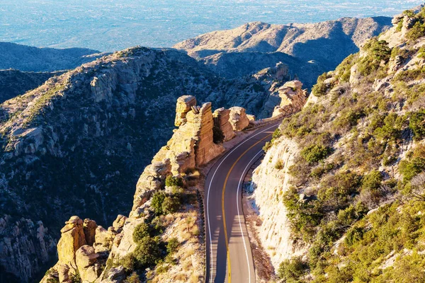 在山景区道路 — 图库照片