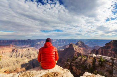 Grand kanyonda yürüyüş 