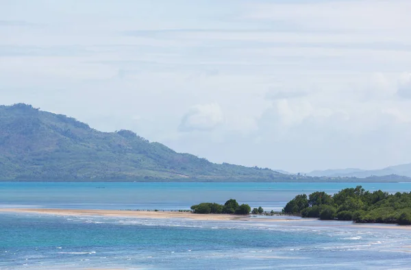 Fantastische schilderachtige uitzicht op zee baai — Stockfoto