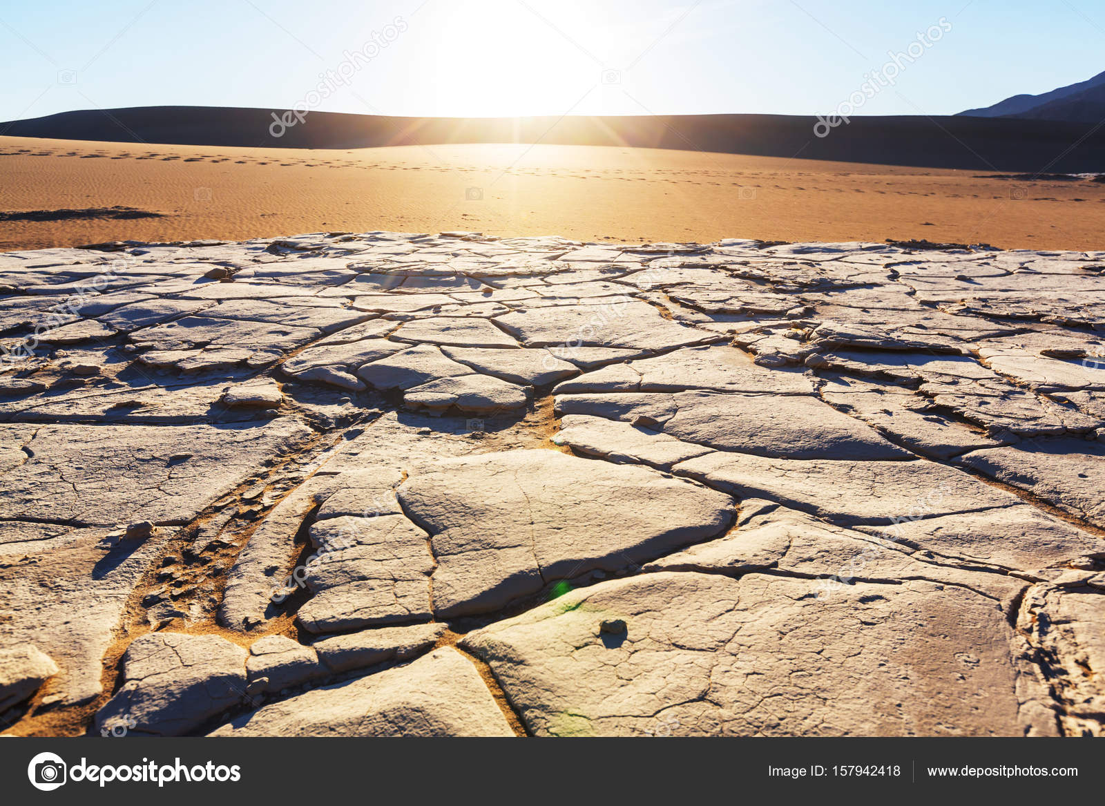 Пустыня аралкум. Образование пустыни. Параболические дюны. Последствия гибели аральского моря презентация. Пустыне акатама сан-педро-де-атакама.