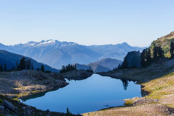 Ann Lake e Mt. Shuksan. — Fotografia de Stock