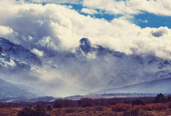 Ορεινό τοπίο στο βραχώδη όρη του Κολοράντο — Φωτογραφία Αρχείου