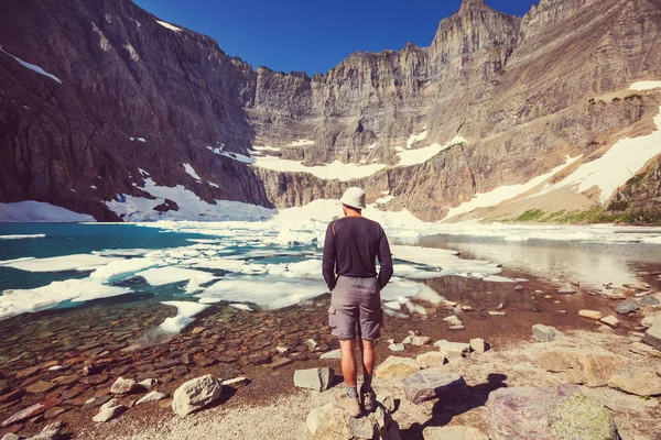 Vandra i glaciärpark Stockbild