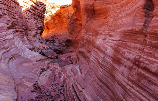 Slot canyon in Grand Staircase Escalante nationaal park — Stockfoto