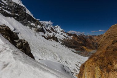 Güzel dağlarının Cordillera yükseltisidir manzaralar