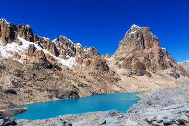 Güzel dağlarının Cordillera yükseltisidir manzaralar