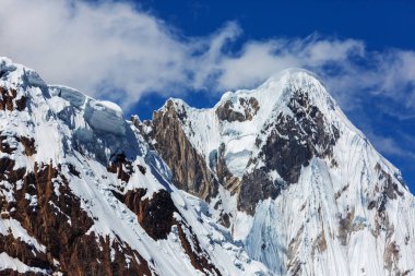 Cordillera yükseltisidir güzel dağ manzarası