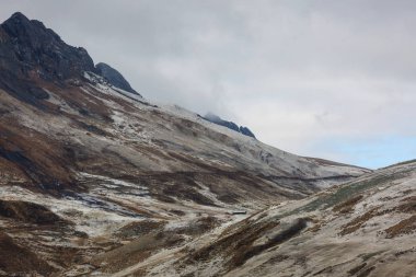 Cordillera yükseltisidir güzel dağ manzarası