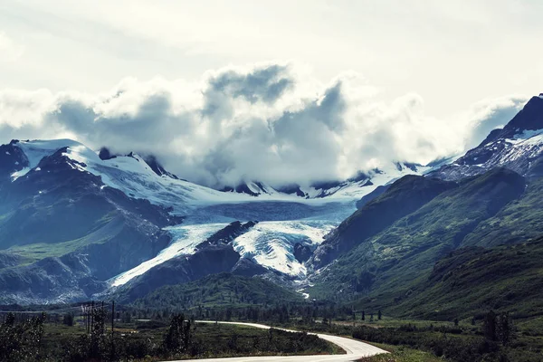 Malownicze góry Alaski — Zdjęcie stockowe