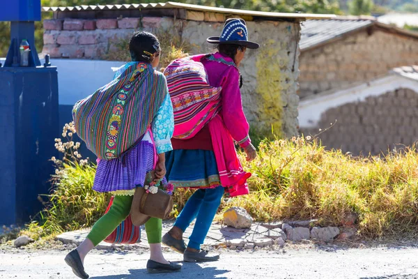 Popolo peruviano in strada — Foto Stock