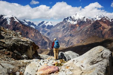 Peru adam uzun yürüyüşe çıkan kimse