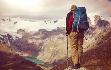 Peru adam uzun yürüyüşe çıkan kimse