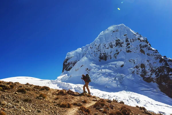 Mannen vandrare i Peru — Stockfoto