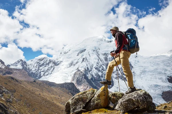 페루에서 남자 등산객 — 스톡 사진