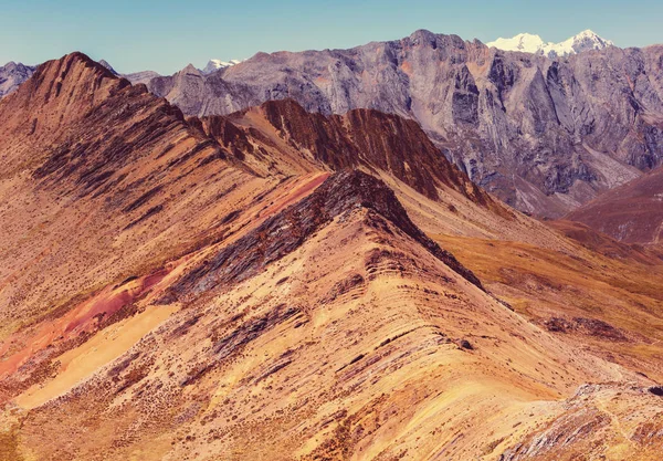 Güzel Dağlar Manzarası