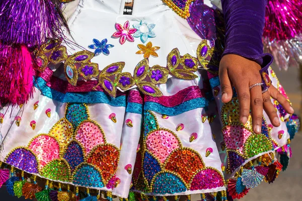 Барвистий декор на карнавал одягання в Перу — стокове фото